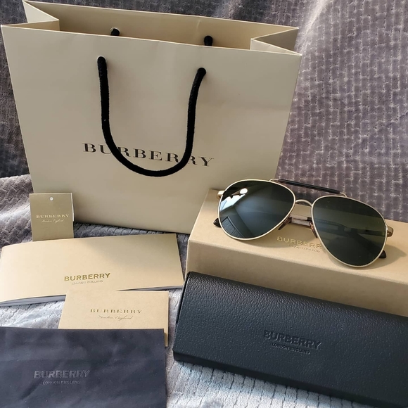 Burberry Aviators w/ top metal